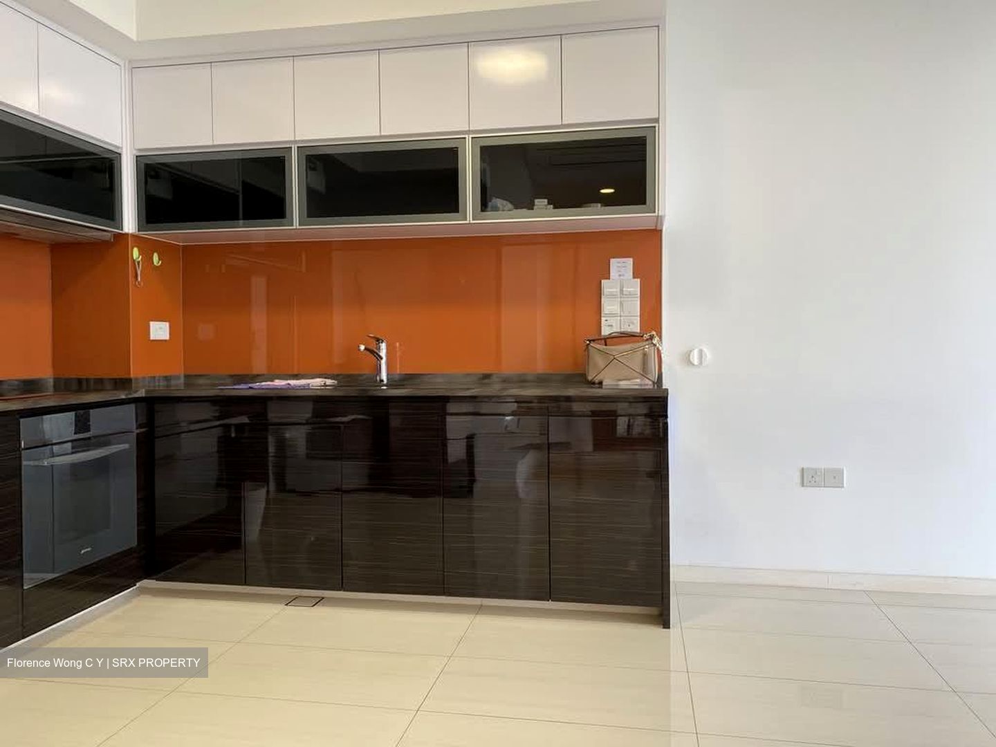 Sant Ritz (D13), Condominium #582230211